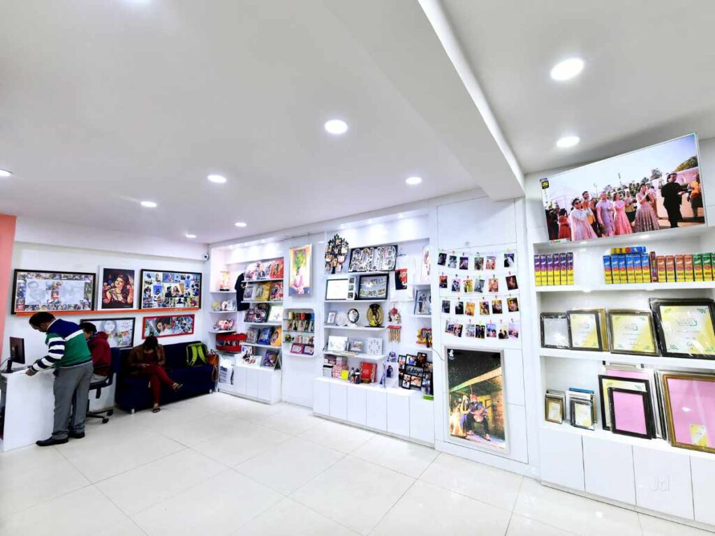 Services Offered by a Professional Photo Studio Close to Me